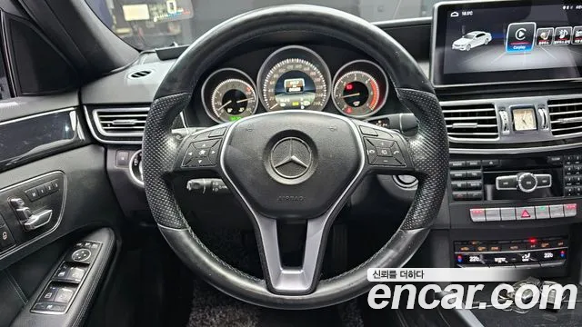 Mercedes-Benz E-Class 2014 — фото 13