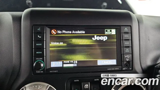 Jeep Wrangler 2017 — фото 17