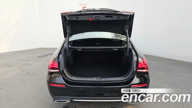 Mercedes-Benz A-Class 2020 — фото 20