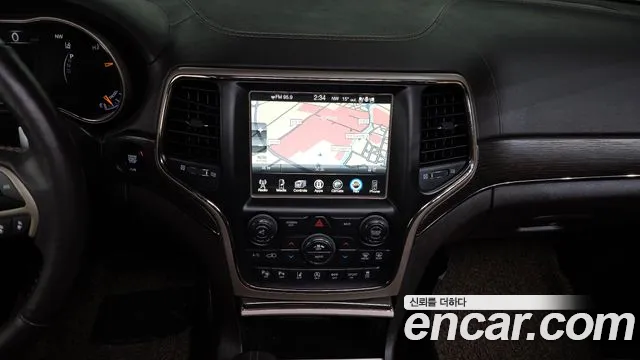 Jeep Cherokee 2017 — фото 14