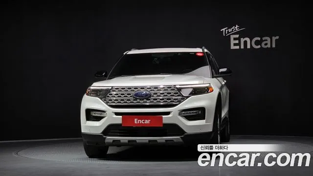 Ford Explorer 2020 — фото 3