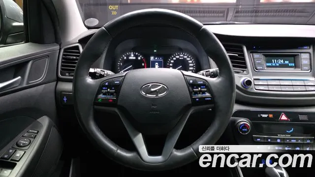 Hyundai Tucson 2017 — фото 13