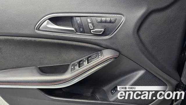 Mercedes-Benz CLA-Class 2018 — фото 14