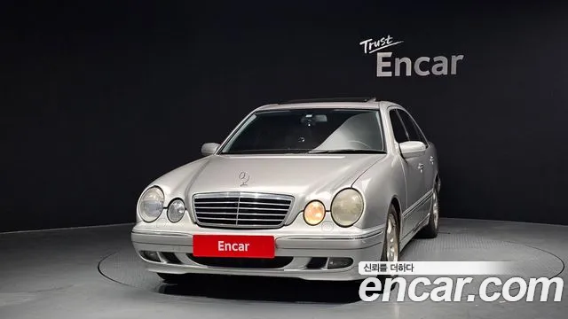 Mercedes-Benz E-Class 2001 — фото 3