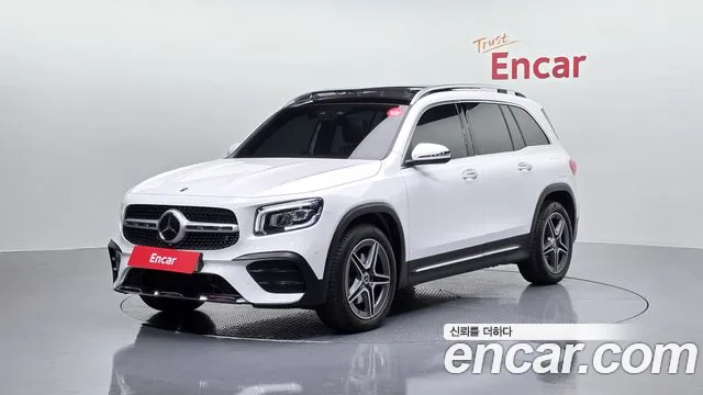 Mercedes-Benz GLB-Class 2022 — фото 1