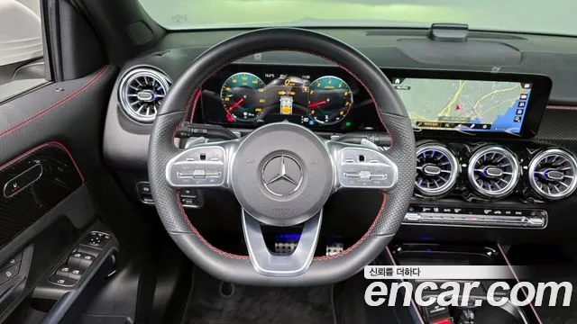 Mercedes-Benz GLB-Class 2022 — фото 13