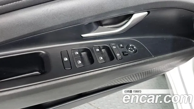 Hyundai AVANTE 2021 — фото 17