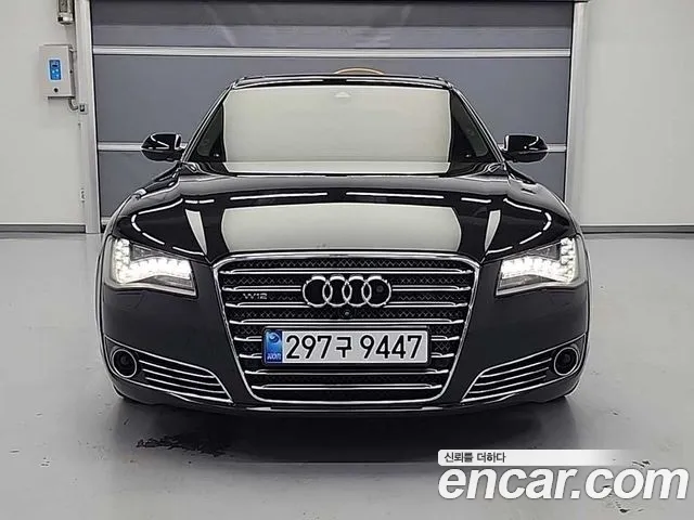 Audi A8 2014 — фото 2