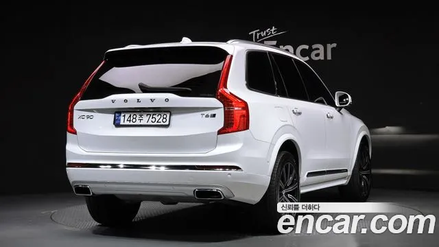 Volvo XC90 2020 — фото 2