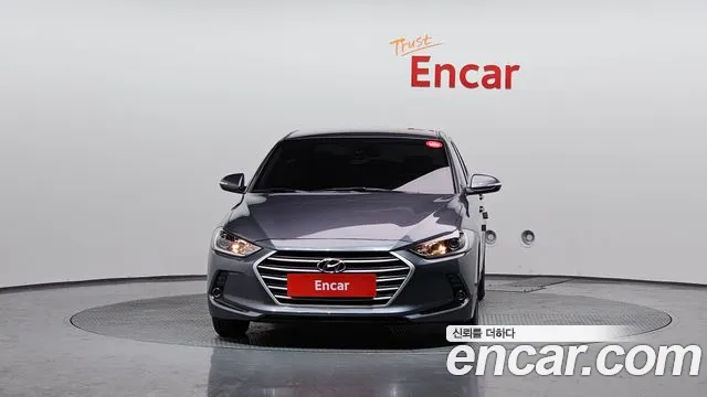 Hyundai AVANTE 2018 — фото 3