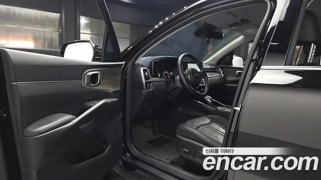 Kia Sorento 2022 — фото 10