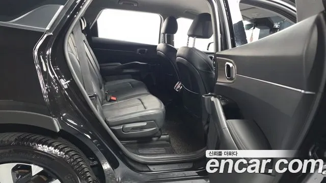 Kia Sorento 2022 — фото 12