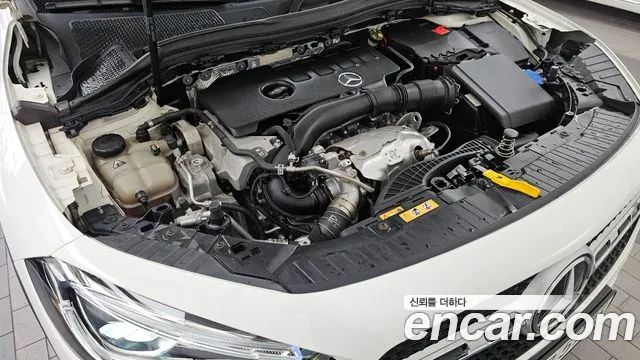 Mercedes-Benz GLA-Class 2021 — фото 6
