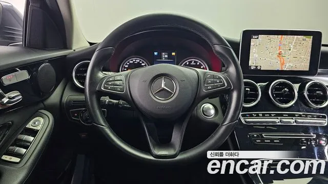 Mercedes-Benz C-Class 2016 — фото 13