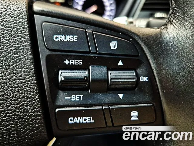 Hyundai Genesis 2015 — фото 10