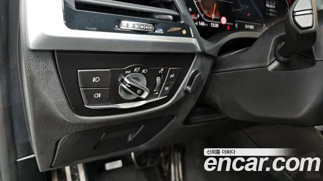 BMW X4 2021 — фото 14