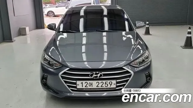 Hyundai AVANTE 2018 — фото 3