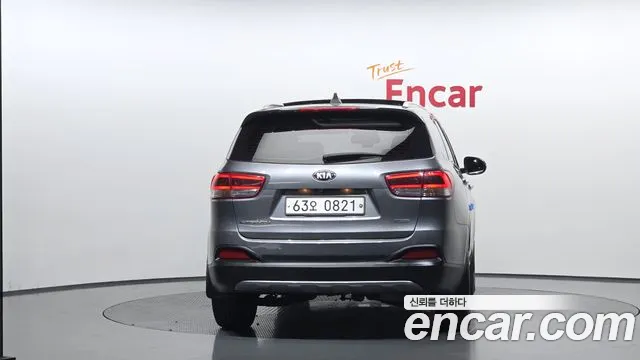 Kia Sorento 2016 — фото 4