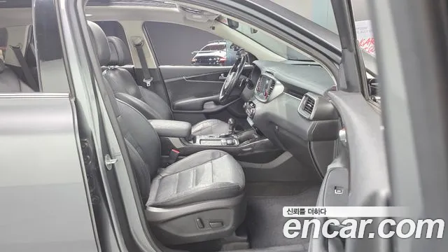 Kia Sorento 2016 — фото 10