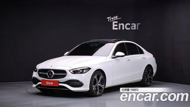 Mercedes-Benz C-Class 2023 — фото 1