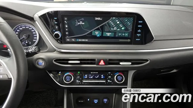 Hyundai Sonata 2020 — фото 19