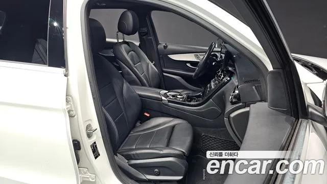 Mercedes-Benz GLC-Class 2018 — фото 10