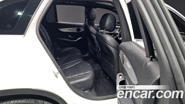 Mercedes-Benz GLC-Class 2018 — фото 11