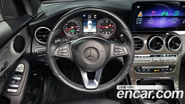 Mercedes-Benz GLC-Class 2018 — фото 13