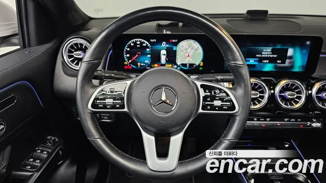Mercedes-Benz GLB-Class 2021 — фото 13