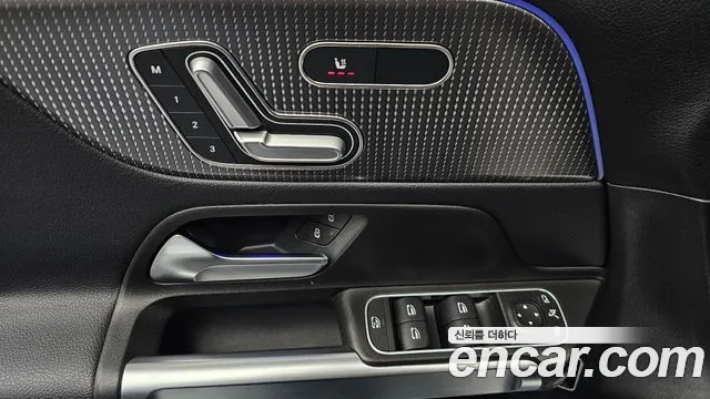 Mercedes-Benz GLB-Class 2021 — фото 14