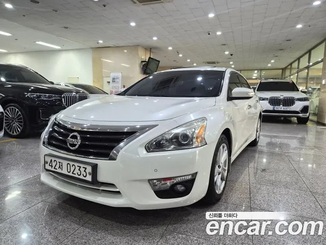 Nissan Altima 2016 — фото 1