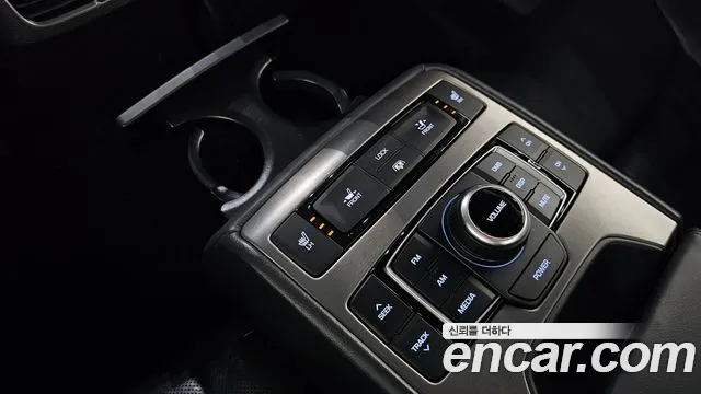 Hyundai Genesis 2014 — фото 18