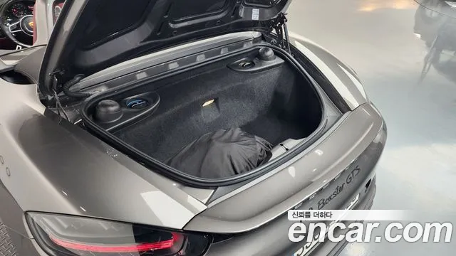 Porsche 718 2022 — фото 20