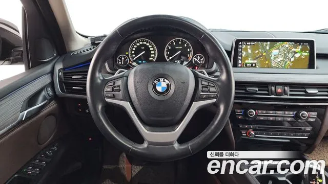 BMW X5 2018 — фото 13