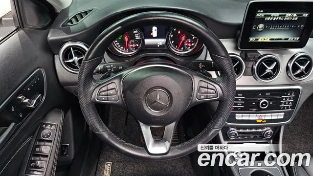 Mercedes-Benz GLA-Class 2019 — фото 13