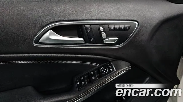 Mercedes-Benz GLA-Class 2019 — фото 17