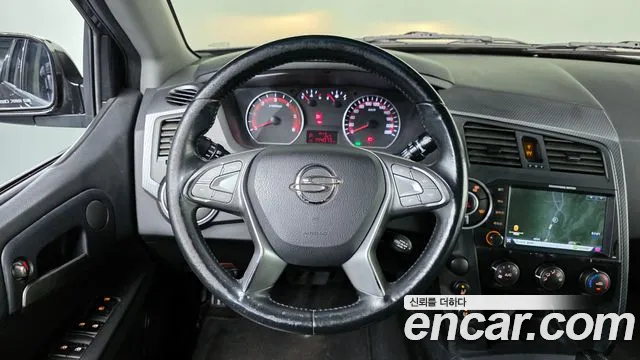 KG_Mobility_Ssangyong KORANDO 2016 — фото 13