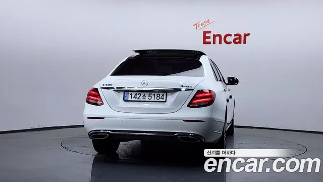 Mercedes-Benz E-Class 2017 — фото 4