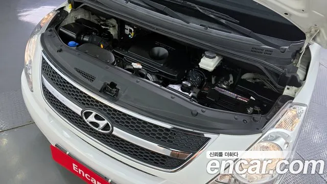 Hyundai Starex 2015 — фото 6