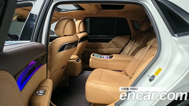 Genesis G90 2022 — фото 12