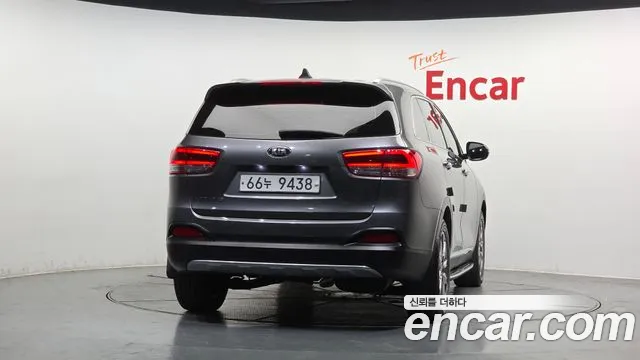 Kia Sorento 2015 — фото 4