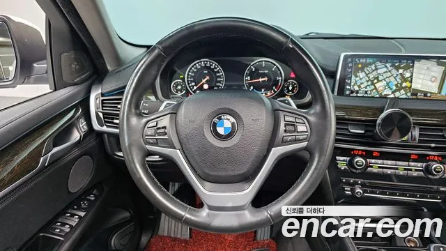 BMW X6 2017 — фото 13
