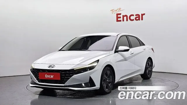 Hyundai AVANTE 2022 — фото 1