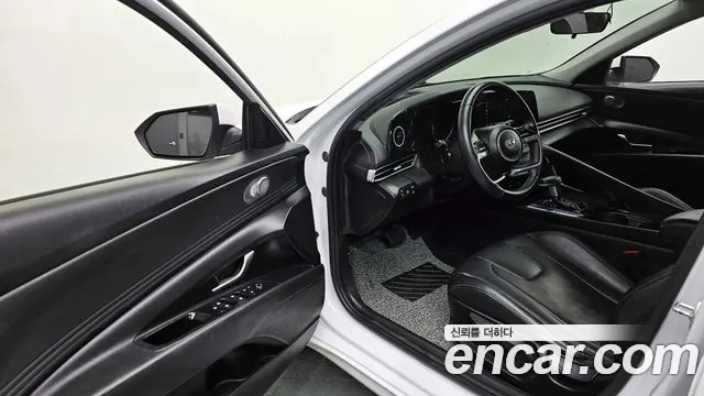 Hyundai AVANTE 2022 — фото 10