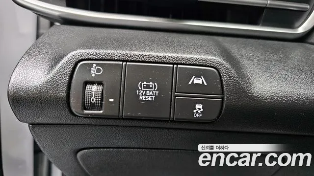 Hyundai AVANTE 2022 — фото 15