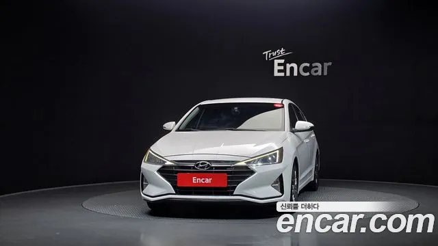Hyundai AVANTE 2019 — фото 3