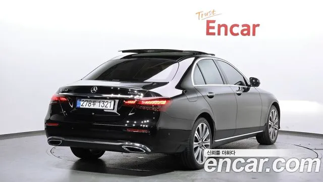 Mercedes-Benz E-Class 2021 — фото 2