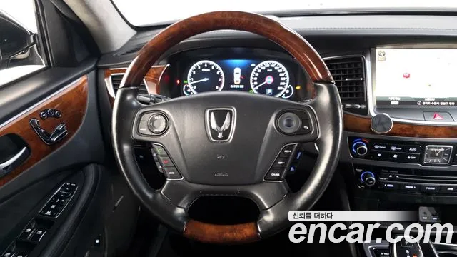 Hyundai Equus 2014 — фото 14