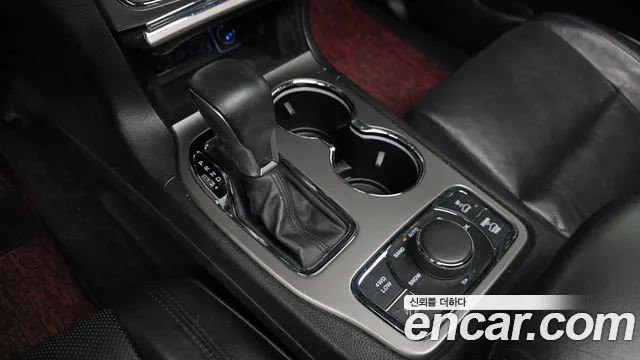 Jeep Cherokee 2018 — фото 9