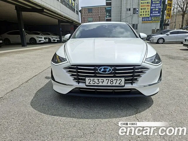 Hyundai Sonata 2020 — фото 2